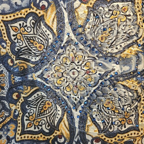 Catherines Womens 26 Blue  Yellow geometric Top With Embellished Beachy Casual - Picture 9 of 10